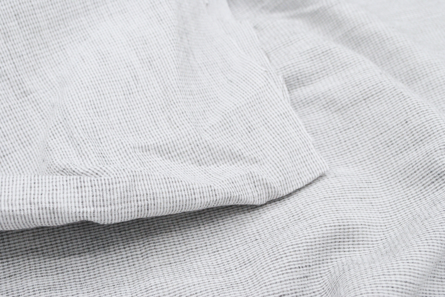 Linen Cotton Deadstock in Gray Microcheck